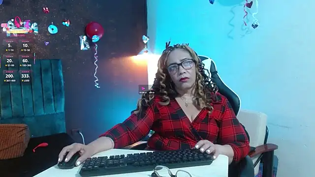 Snapshot of PervertedMature chatting on September 21, 2025, 9:09 pm PervertedMature online show from September 21, 2025, 9:09 pm