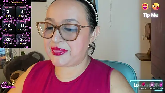 Snapshot of Gia_Nahomi chatting on May 20, 2026, 9:12 pm Gia Nahomi online show from May 20, 2026, 9:12 pm