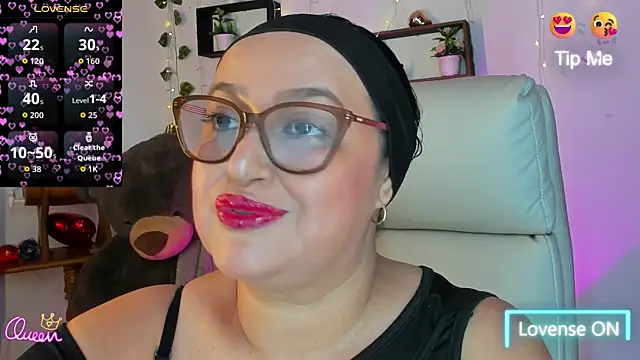 Snapshot of Gia_Nahomi chatting on April 28, 2026, 9:30 pm Gia Nahomi online show from April 28, 2026, 9:30 pm