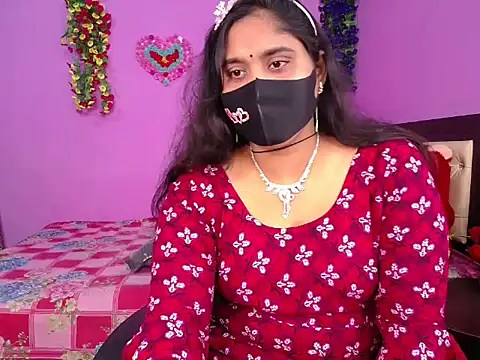 Snapshot of Hot_Maleka chatting on January 13, 2026, 5:17 pm Hot Maleka online show from January 13, 2026, 5:17 pm