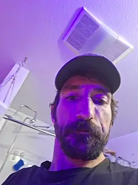 SlammyDjr online show from April 7, 2026, 3:03 pm