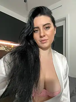 Snapshot of Evelyn___Sweet chatting on March 29, 2026, 8:10 pm Evelyn Sweet online show from March 29, 2026, 8:10 pm