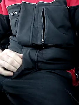 Snapshot of Loveepussyy chatting on January 9, 2025, 3:55 pm Loveepussyy online show from January 9, 2025, 3:55 pm