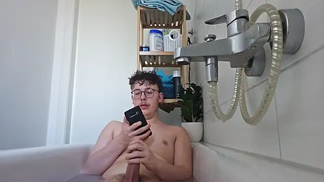 Virgindick38 online show from March 18, 2025, 4:17 pm