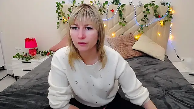Snapshot of Incredible_Ariela chatting on March 6, 2025, 10:41 am Incredible Ariela online show from March 6, 2025, 10:41 am