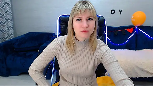 Snapshot of Incredible_Ariela chatting on March 3, 2025, 8:30 am Incredible Ariela online show from March 3, 2025, 8:30 am