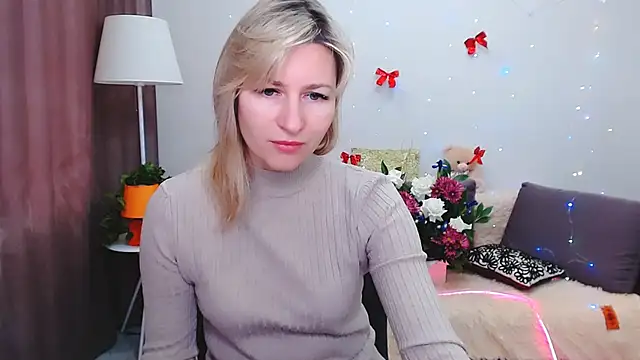 Snapshot of Incredible_Ariela chatting on February 16, 2025, 10:21 am Incredible Ariela online show from February 16, 2025, 10:21 am