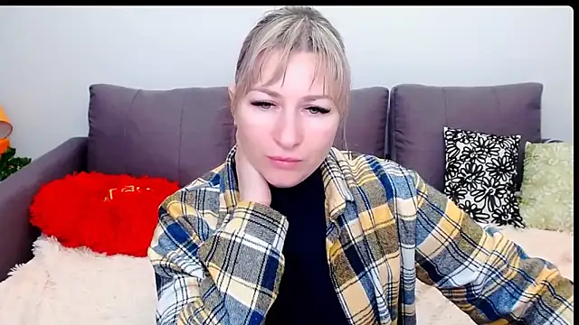 Incredible Ariela online show from November 19, 2025, 8:58 am