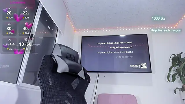 emily palmeer online show from October 14, 2025, 10:27 am