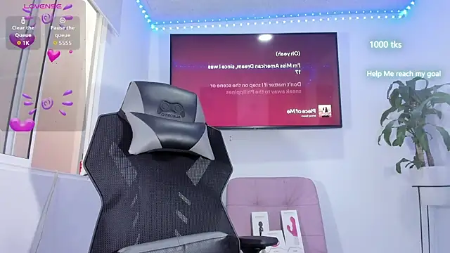 emily palmeer online show from October 18, 2025, 11:34 am