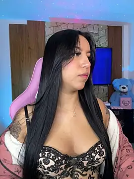 Tamara Roberts1 online show from March 11, 2025, 2:42 am