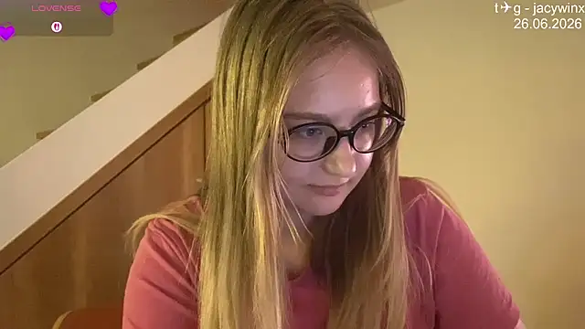 Snapshot of JacyWinslat chatting on June 26, 2026, 10:54 am JacyWinslat online show from June 26, 2026, 10:54 am