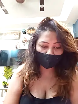 Cute-mona online show from April 26, 2026, 10:01 am