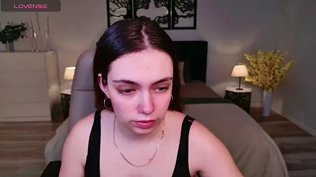 Snapshot of DaniellaLovely chatting on November 18, 2025, 10:40 am DaniellaLovely online show from November 18, 2025, 10:40 am