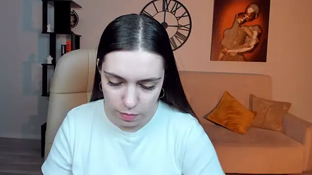 Snapshot of DaniellaLovely chatting on January 19, 2026, 10:52 am DaniellaLovely online show from January 19, 2026, 10:52 am