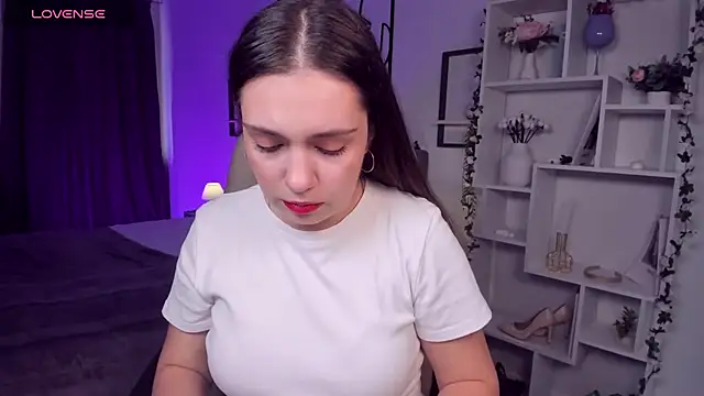 Snapshot of DaniellaLovely chatting on October 6, 2025, 10:49 am DaniellaLovely online show from October 6, 2025, 10:49 am