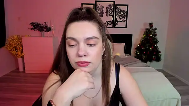 Snapshot of DaniellaLovely chatting on January 12, 2025, 1:58 pm DaniellaLovely online show from January 12, 2025, 1:58 pm