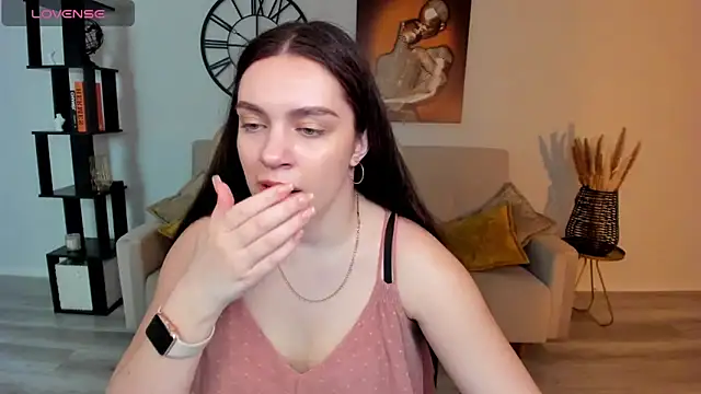 Snapshot of DaniellaLovely chatting on March 16, 2025, 11:16 am DaniellaLovely online show from March 16, 2025, 11:16 am