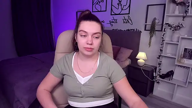 Snapshot of DaniellaLovely chatting on January 30, 2025, 1:31 pm DaniellaLovely online show from January 30, 2025, 1:31 pm