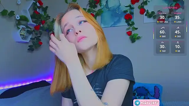 Snapshot of MaryRace chatting on April 15, 2026, 5:17 pm MaryRace online show from April 15, 2026, 5:17 pm