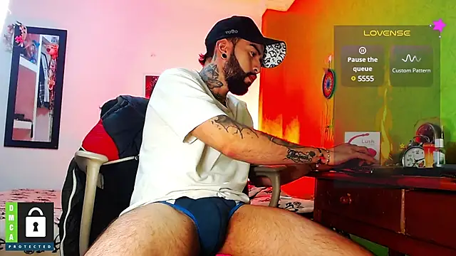 Snapshot of Diilanhott chatting on February 5, 2025, 11:50 pm Diilanhott online show from February 5, 2025, 11:50 pm