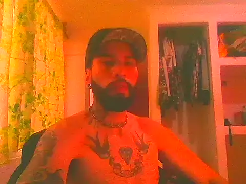 Snapshot of Diilanhott chatting on February 6, 2025, 2:26 pm Diilanhott online show from February 6, 2025, 2:26 pm