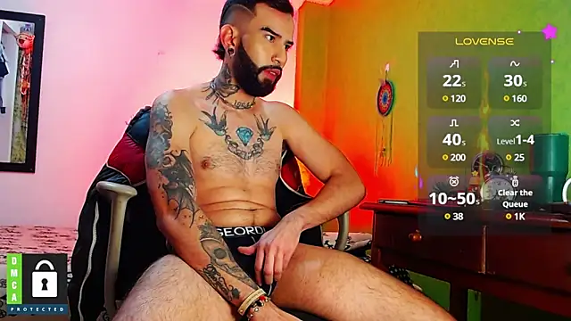 Snapshot of Diilanhott chatting on February 11, 2025, 2:35 am Diilanhott online show from February 11, 2025, 2:35 am