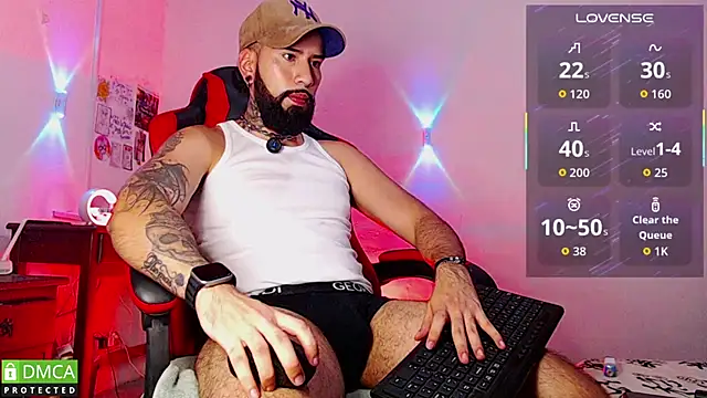 Snapshot of Diilanhott chatting on May 15, 2026, 10:52 pm Diilanhott online show from May 15, 2026, 10:52 pm