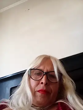 Snapshot of Rousmk1 chatting on March 7, 2025, 12:01 pm Rousmk1 online show from March 7, 2025, 12:01 pm