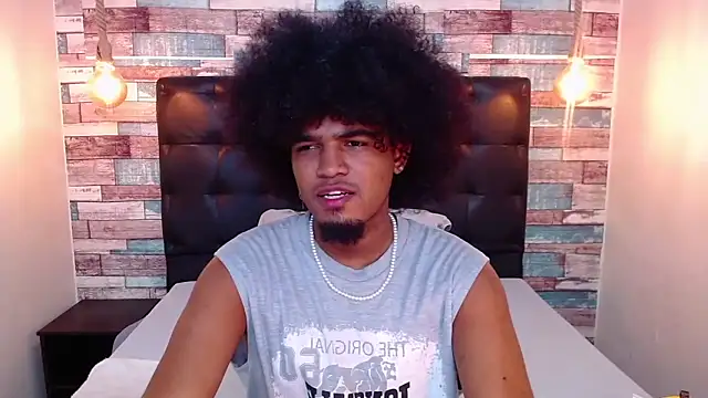 Snapshot of JaicobRuneer chatting on April 10, 2026, 1:56 am JaicobRuneer online show from April 10, 2026, 1:56 am