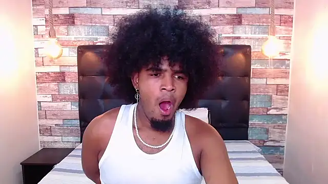 Snapshot of JaicobRuneer chatting on April 11, 2026, 2:19 am JaicobRuneer online show from April 11, 2026, 2:19 am