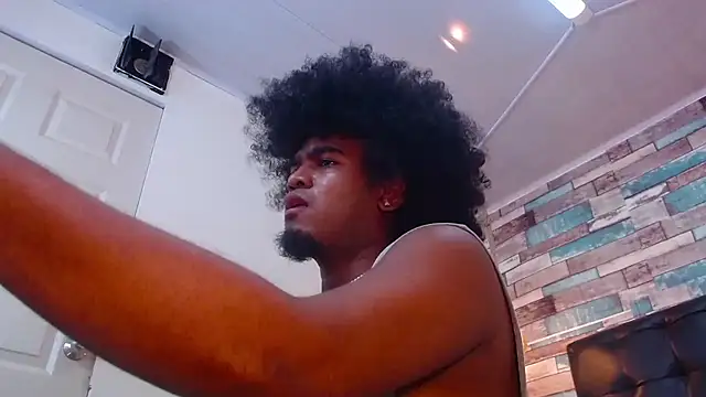 Snapshot of JaicobRuneer chatting on April 14, 2026, 4:06 am JaicobRuneer online show from April 14, 2026, 4:06 am