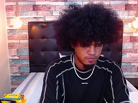 Snapshot of JaicobRuneer chatting on March 28, 2026, 2:56 am JaicobRuneer online show from March 28, 2026, 2:56 am