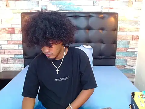 Snapshot of JaicobRuneer chatting on March 5, 2026, 1:13 am JaicobRuneer online show from March 5, 2026, 1:13 am