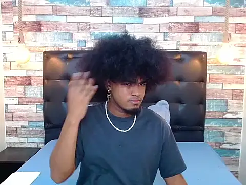 Snapshot of JaicobRuneer chatting on March 13, 2026, 12:37 am JaicobRuneer online show from March 13, 2026, 12:37 am