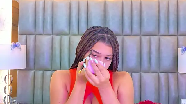 TiaraRosse online show from February 16, 2026, 1:43 pm