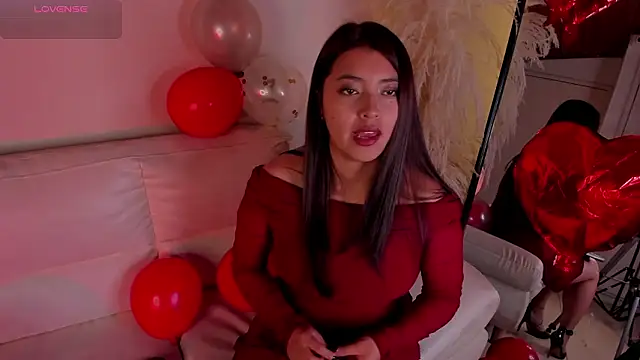 Snapshot of Rebeca_Williams_ chatting on February 14, 2026, 1:00 pm Rebeca Williams online show from February 14, 2026, 1:00 pm