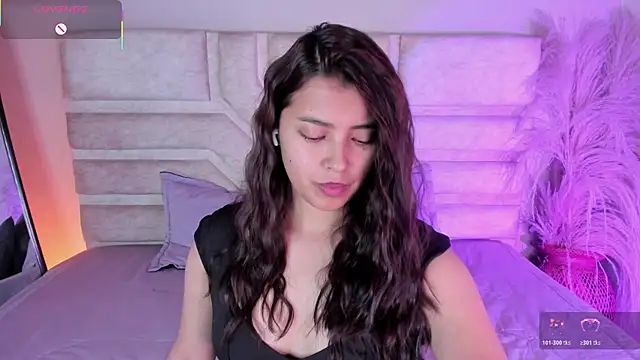 Snapshot of Rebeca_Williams_ chatting on November 8, 2025, 12:31 pm Rebeca Williams online show from November 8, 2025, 12:31 pm