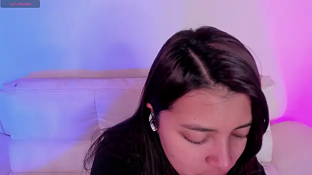 Snapshot of Rebeca_Williams_ chatting on November 20, 2025, 11:00 am Rebeca Williams online show from November 20, 2025, 11:00 am