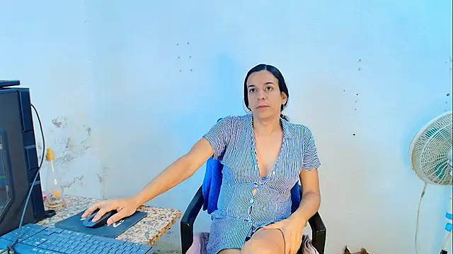 Oh Tique online show from March 24, 2026, 2:39 pm