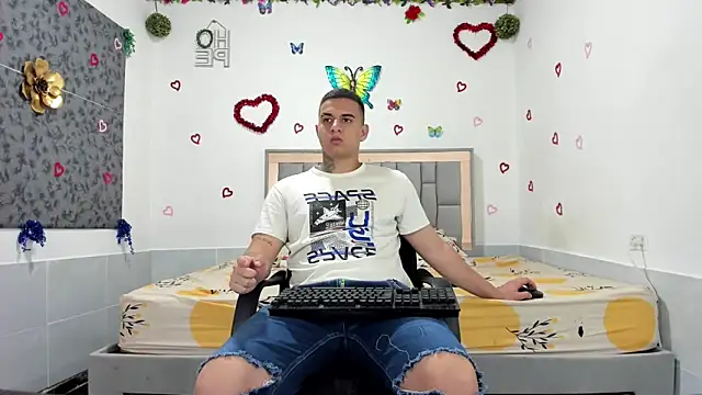 simookeler online show from September 11, 2025, 12:54 am