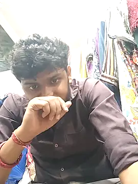 Snapshot of heartless__95 chatting on October 6, 2025, 9:54 am heartless 95 online show from October 6, 2025, 9:54 am