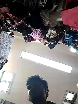 Snapshot of heartless__95 chatting on October 13, 2025, 8:49 am heartless 95 online show from October 13, 2025, 8:49 am