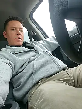 Bigtater1999 online show from March 3, 2026, 1:29 pm