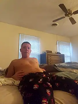 Snapshot of Bigtater1999 chatting on December 21, 2025, 1:57 pm Bigtater1999 online show from December 21, 2025, 1:57 pm