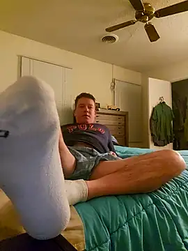 Snapshot of Bigtater1999 chatting on February 24, 2026, 3:07 am Bigtater1999 online show from February 24, 2026, 3:07 am