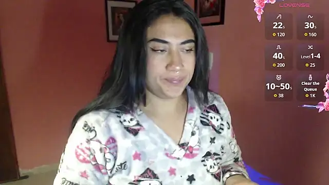 bunnyemilyrose36 online show from October 14, 2025, 8:26 am