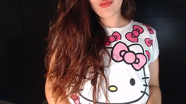 Snapshot of AdharaLujan chatting on February 22, 2026, 10:39 am AdharaLujan online show from February 22, 2026, 10:39 am