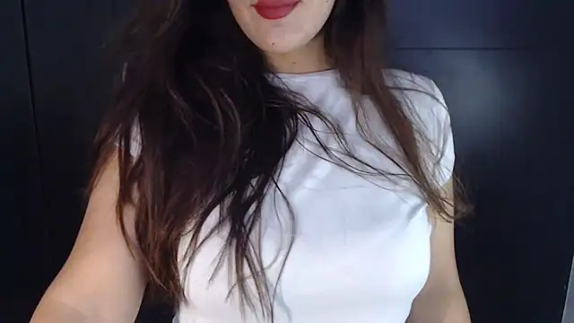 Snapshot of AdharaLujan chatting on February 16, 2026, 1:32 pm AdharaLujan online show from February 16, 2026, 1:32 pm