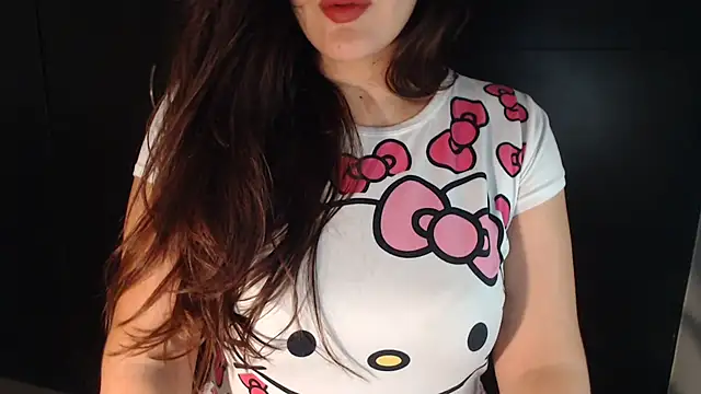 Snapshot of AdharaLujan chatting on February 7, 2026, 2:19 am AdharaLujan online show from February 7, 2026, 2:19 am